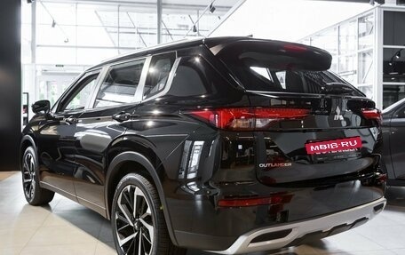 Mitsubishi Outlander, 2022 год, 4 490 000 рублей, 7 фотография