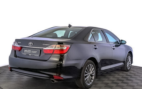 Toyota Camry, 2017 год, 2 430 000 рублей, 5 фотография