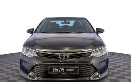 Toyota Camry, 2017 год, 2 430 000 рублей, 2 фотография