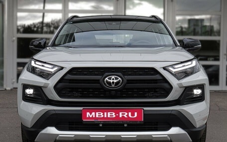 Toyota RAV4, 2023 год, 4 990 000 рублей, 1 фотография