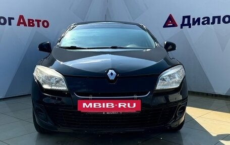 Renault Megane III, 2013 год, 650 000 рублей, 2 фотография