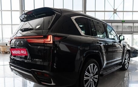 Lexus LX, 2024 год, 23 990 000 рублей, 6 фотография