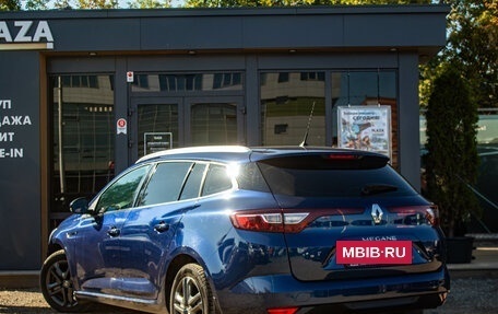 Renault Megane IV, 2018 год, 1 599 000 рублей, 4 фотография