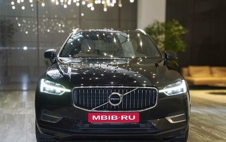 Volvo XC60 II, 2019 год, 3 255 000 рублей, 2 фотография