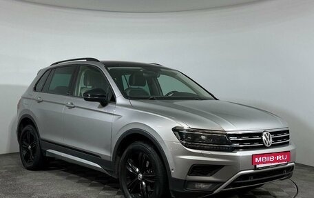 Volkswagen Tiguan II, 2018 год, 2 717 000 рублей, 3 фотография