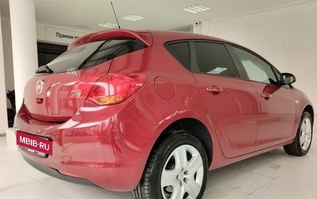 Opel Astra J, 2011 год, 980 000 рублей, 7 фотография