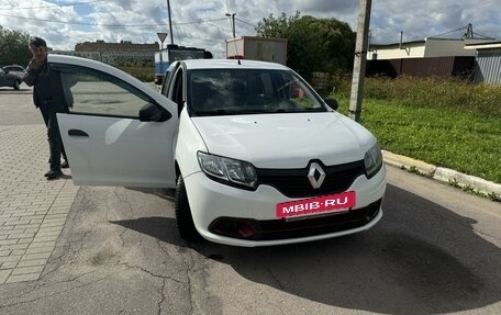 Renault Logan II, 2018 год, 636 000 рублей, 11 фотография