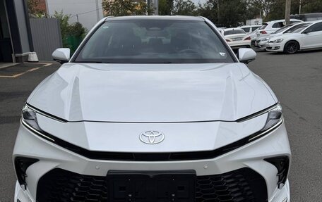 Toyota Camry, 2024 год, 4 300 000 рублей, 3 фотография