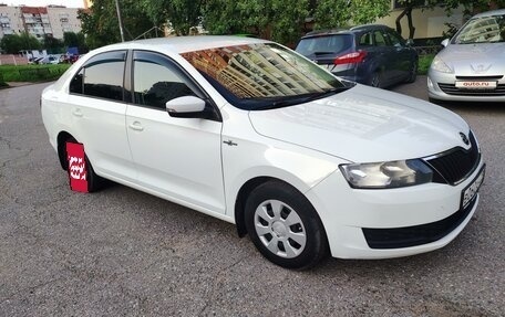 Skoda Rapid I, 2018 год, 1 200 000 рублей, 2 фотография