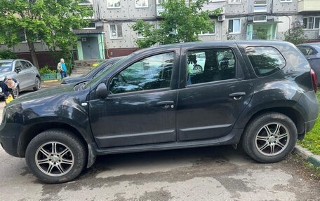 Renault Duster I рестайлинг, 2017 год, 1 300 000 рублей, 2 фотография