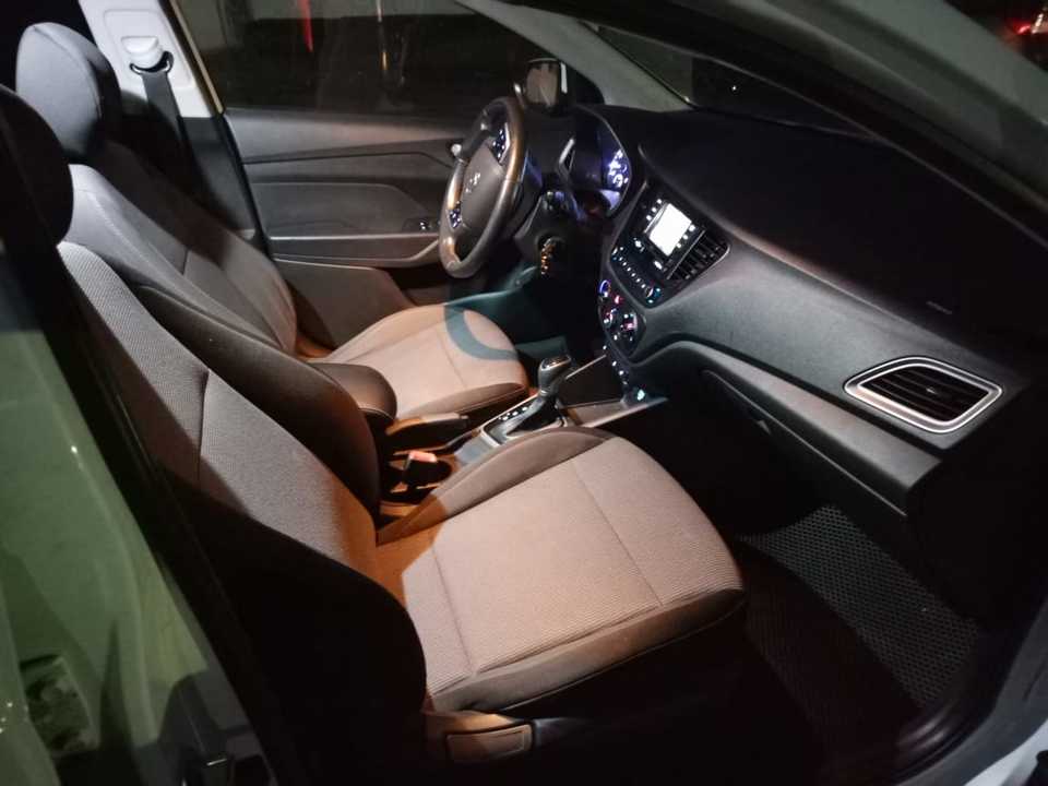 Hyundai Solaris II, 2019 год, 1 500 000 рублей, 8 фотография