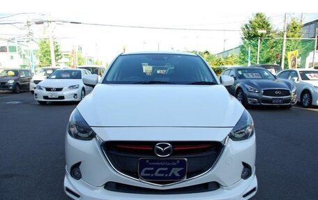 Mazda Demio IV, 2015 год, 1 334 037 рублей, 2 фотография