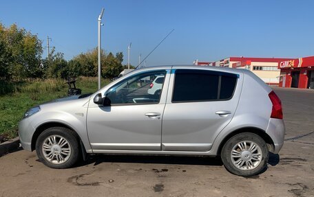 Renault Sandero I, 2013 год, 850 000 рублей, 5 фотография