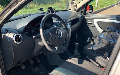 Renault Sandero I, 2013 год, 850 000 рублей, 8 фотография