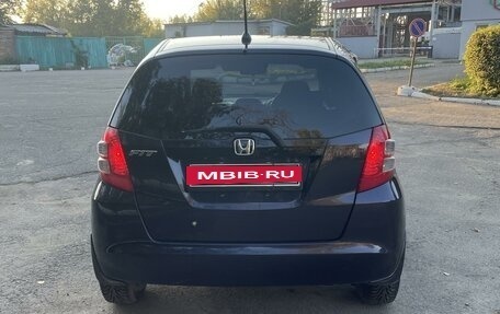 Honda Fit III, 2008 год, 815 000 рублей, 8 фотография