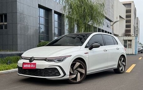 Volkswagen Golf GTI, 2021 год, 3 150 000 рублей, 1 фотография