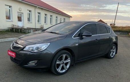 Opel Astra J, 2011 год, 675 000 рублей, 1 фотография