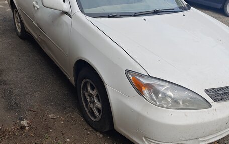 Toyota Camry V40, 2002 год, 350 000 рублей, 1 фотография