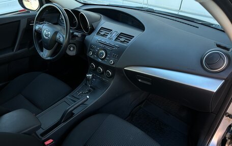 Mazda 3, 2013 год, 1 320 000 рублей, 29 фотография