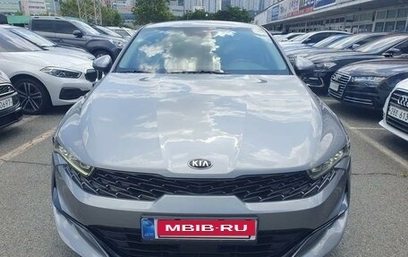 KIA K5, 2021 год, 1 850 000 рублей, 2 фотография