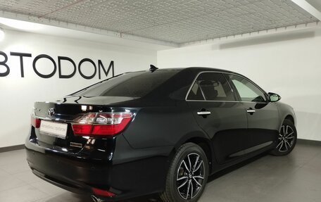 Toyota Camry, 2017 год, 2 297 000 рублей, 4 фотография