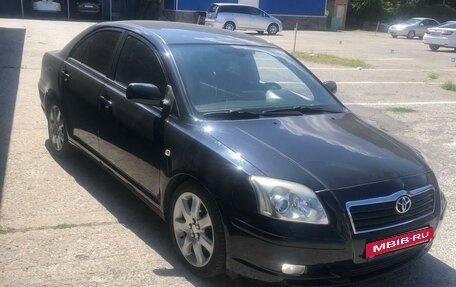 Toyota Avensis III рестайлинг, 2005 год, 999 999 рублей, 2 фотография