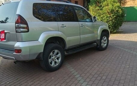 Toyota Land Cruiser Prado 120 рестайлинг, 2006 год, 1 200 000 рублей, 2 фотография