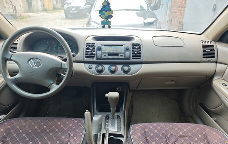 Toyota Camry V40, 2002 год, 350 000 рублей, 10 фотография