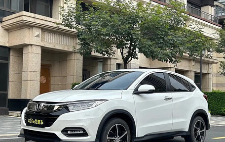 Honda Vezel, 2021 год, 1 555 000 рублей, 1 фотография