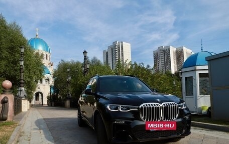 BMW X7, 2019 год, 10 800 000 рублей, 2 фотография