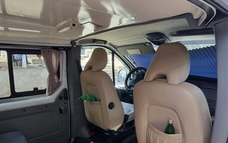 Renault Trafic, 2008 год, 1 780 000 рублей, 8 фотография