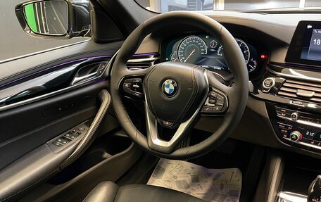 BMW 5 серия, 2017 год, 4 800 000 рублей, 14 фотография