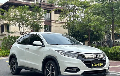 Honda Vezel, 2021 год, 1 555 000 рублей, 3 фотография