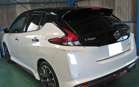 Nissan Leaf II, 2021 год, 1 300 030 рублей, 4 фотография