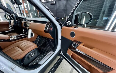 Land Rover Range Rover IV рестайлинг, 2015 год, 6 000 000 рублей, 11 фотография