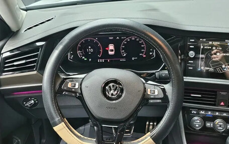 Volkswagen Jetta VII, 2021 год, 2 200 000 рублей, 11 фотография