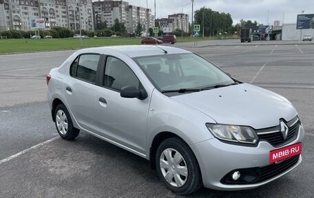 Renault Logan II, 2016 год, 820 000 рублей, 2 фотография