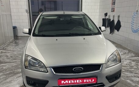 Ford Focus II рестайлинг, 2005 год, 480 000 рублей, 3 фотография