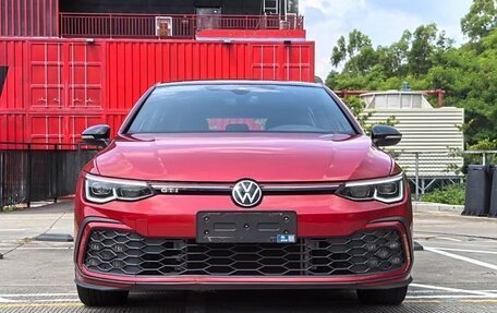 Volkswagen Golf GTI, 2021 год, 2 700 000 рублей, 2 фотография