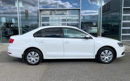 Volkswagen Jetta VI, 2012 год, 950 000 рублей, 4 фотография