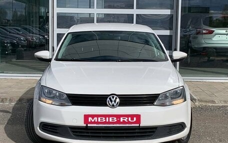 Volkswagen Jetta VI, 2012 год, 950 000 рублей, 2 фотография