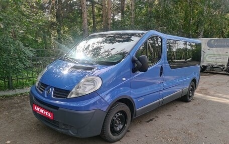 Renault Trafic, 2010 год, 999 000 рублей, 1 фотография