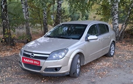 Opel Astra H, 2004 год, 385 000 рублей, 1 фотография