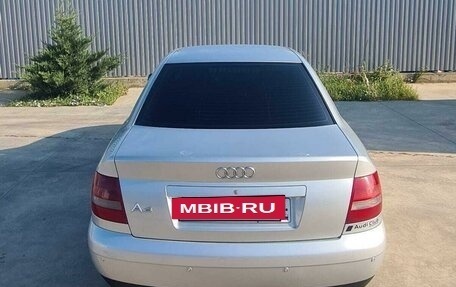 Audi A4, 2000 год, 550 000 рублей, 5 фотография