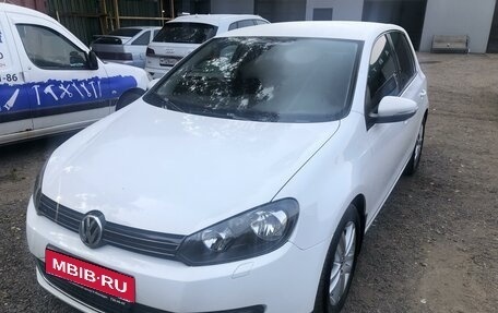 Volkswagen Golf VI, 2010 год, 750 000 рублей, 1 фотография