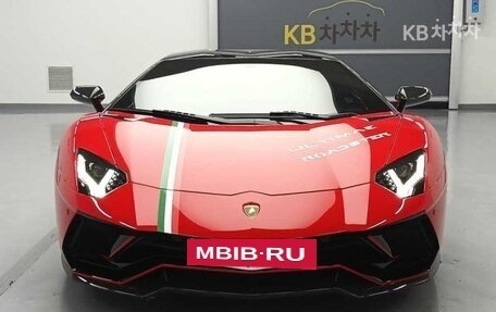 Lamborghini Aventador I рестайлинг, 2021 год, 33 000 000 рублей, 2 фотография