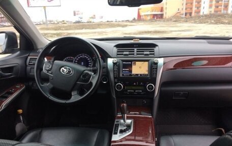 Toyota Camry, 2013 год, 2 000 000 рублей, 7 фотография