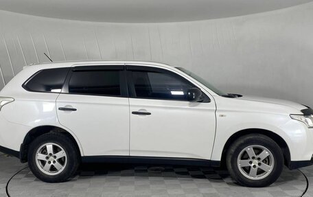 Mitsubishi Outlander III рестайлинг 3, 2012 год, 1 375 000 рублей, 4 фотография