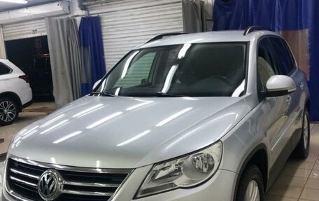 Volkswagen Tiguan I, 2010 год, 1 750 000 рублей, 12 фотография