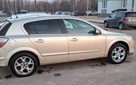 Opel Astra H, 2004 год, 385 000 рублей, 3 фотография